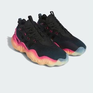 Authentic: NWT - Adidas Trae Young 3 Basketball Shoes